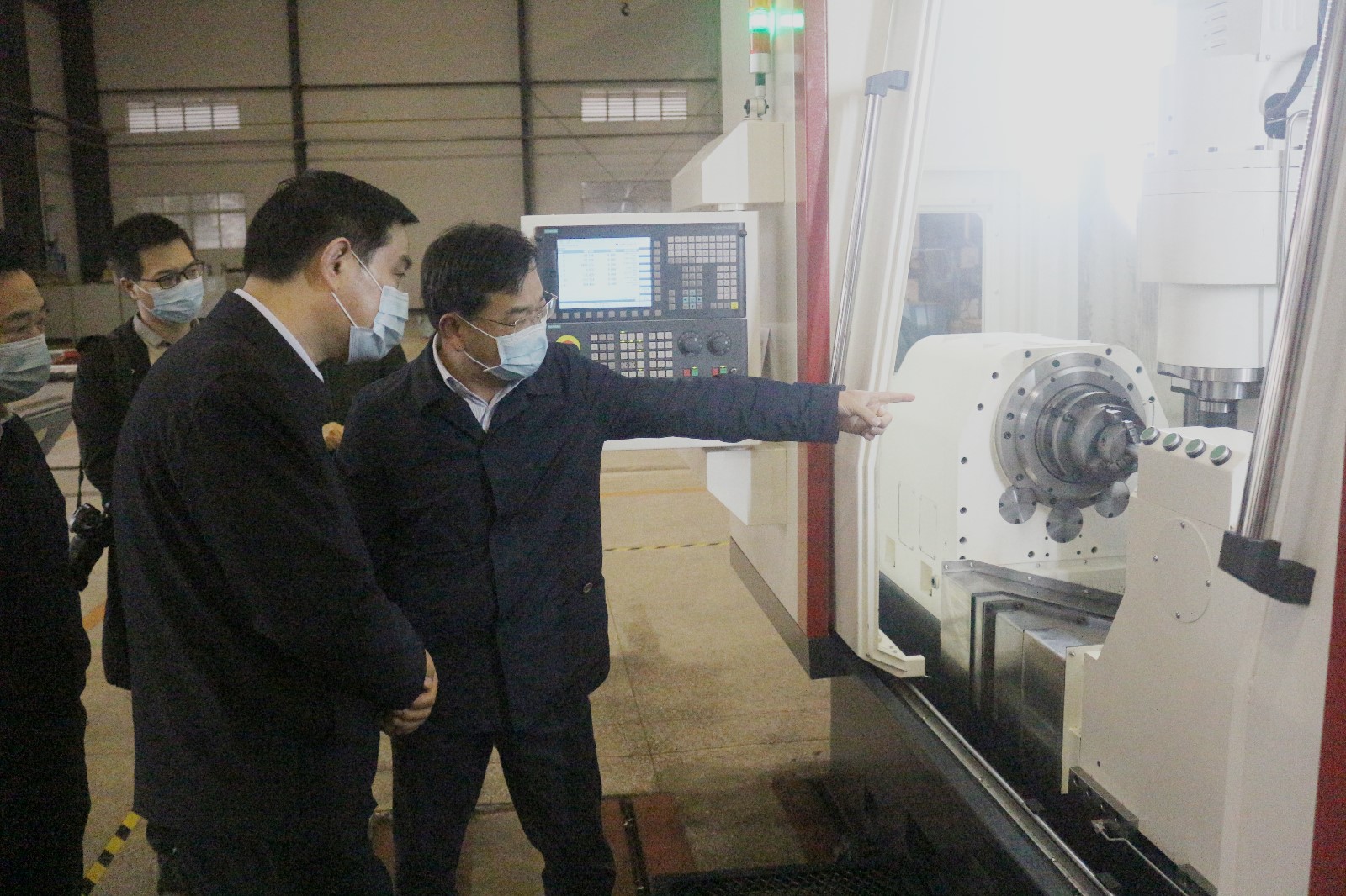 市委副書記、市長(zhǎng)張家勝蒞臨公司調(diào)研