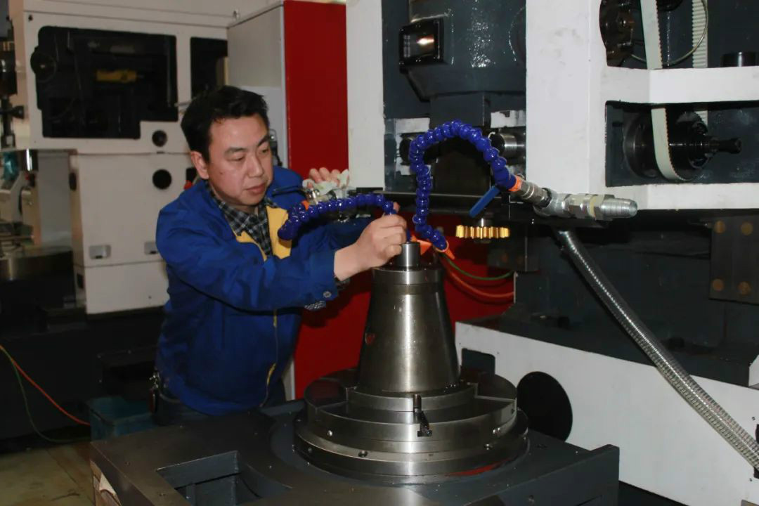 速圍觀！“拼命三郎”袁勇